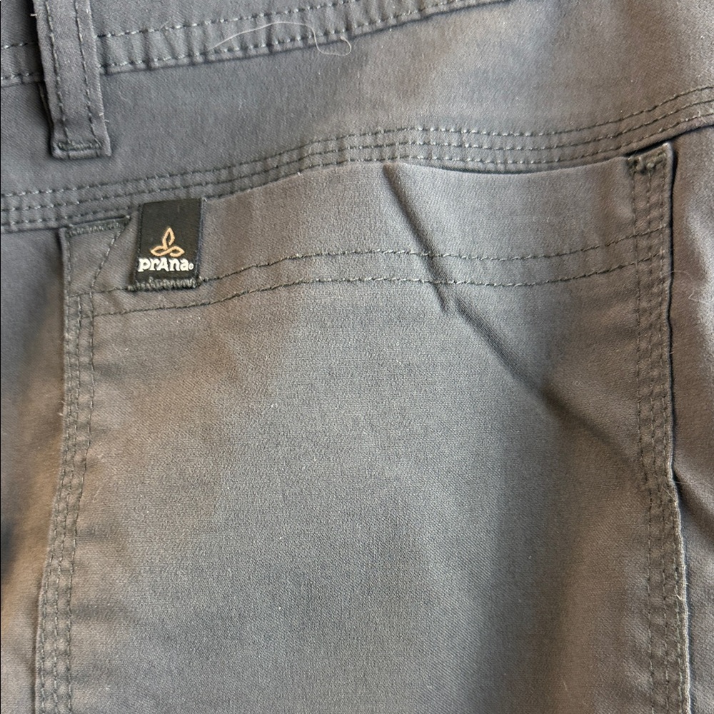 Prana‎ Charcoal Utility shorts